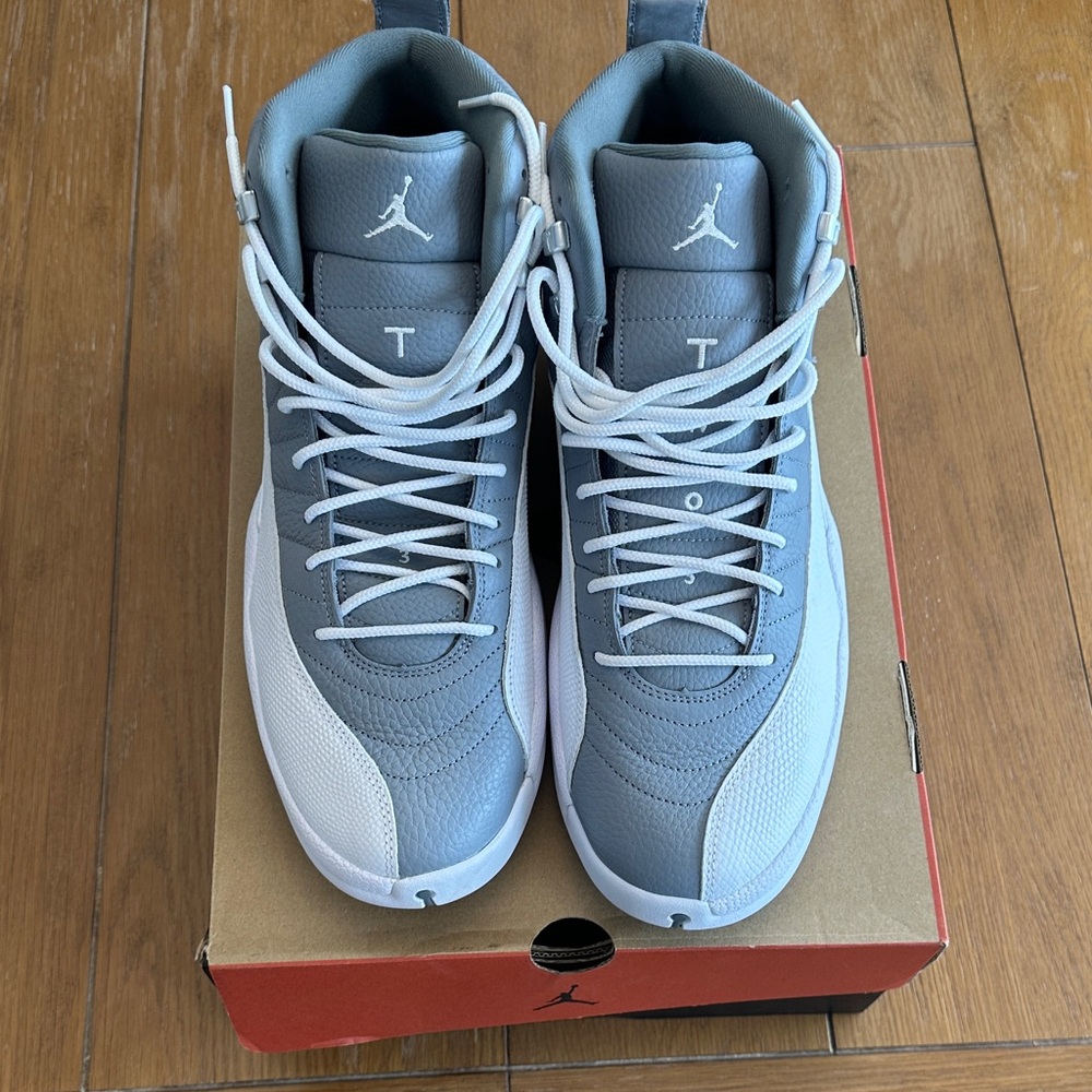 Air Jordan 12 Retro - white-cool-grey